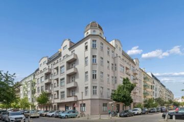 helle und ruhige 2-Zimmer Wohnung mit Balkon!, 10439 Berlin, Etagenwohnung