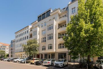 Mittendrin und doch ruhig!, 13347 Berlin, Dachgeschosswohnung